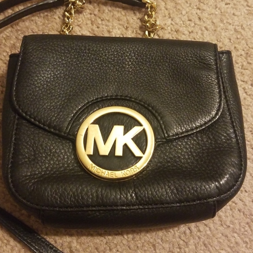 Michael Kors Purse (Sold on offer up)